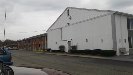 Shadeland Inn — photo 1