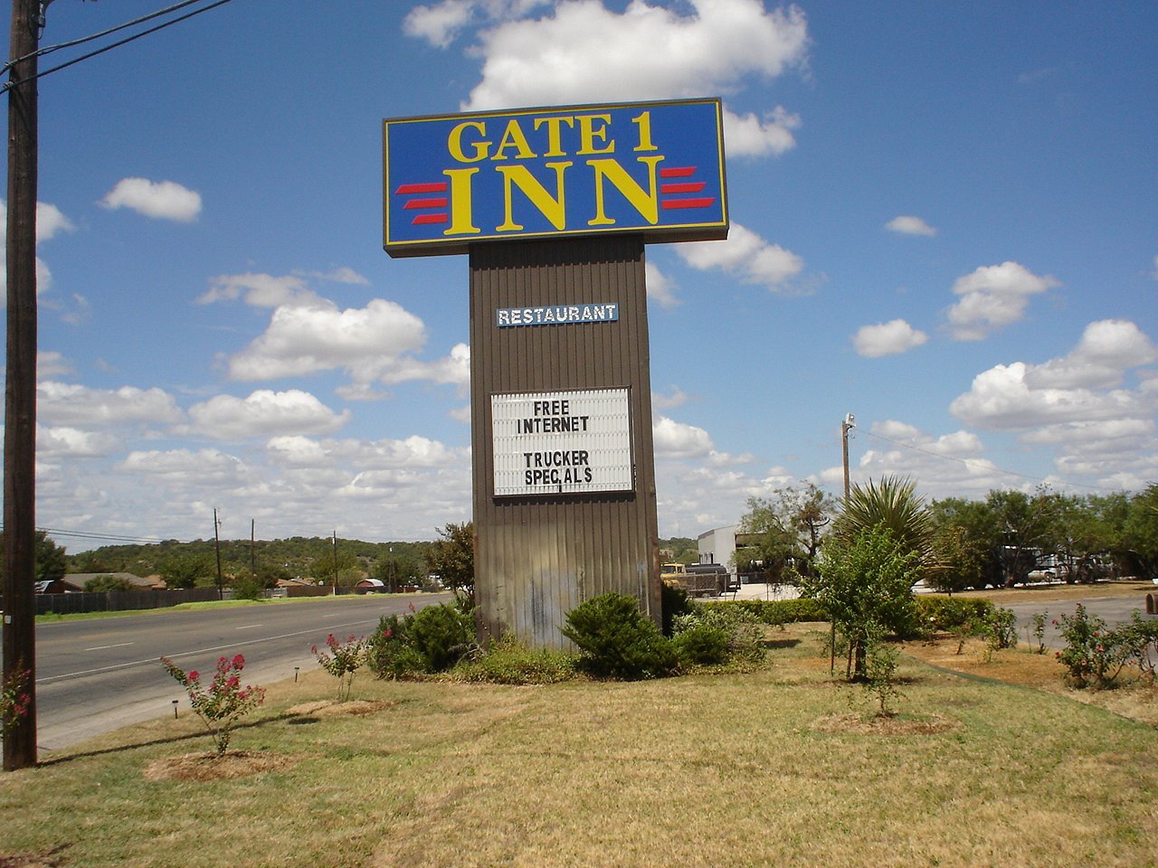 Gate 1 Inn — photo 1