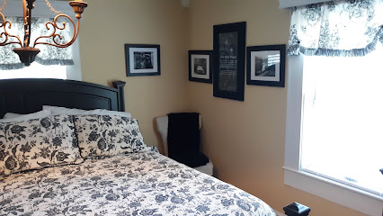 The Little Inn of Harlan — photo 1