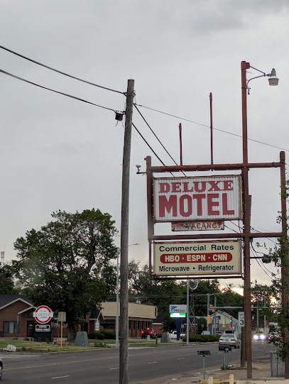 Deluxe Motel — photo 1