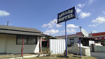 Avalon Motel — photo 1