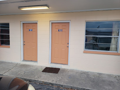 Tween Bay's Motel — photo 1