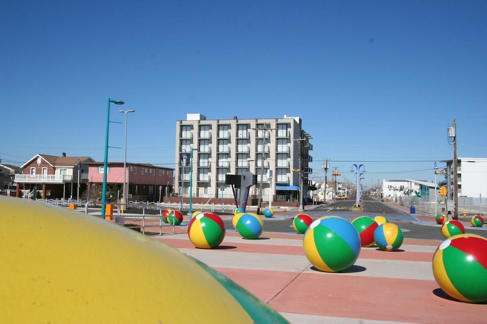 Newport Motel — photo 1