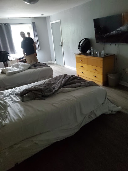 The Regal Inn — photo 1