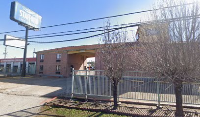 Select Inn & Suites — photo 1