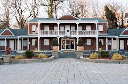 Moon Inn Hotel — photo 1
