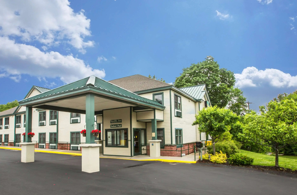 Northway Inn Queensbury - Lake George — photo 1