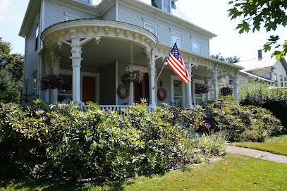 Lynn-Lee House Bed & Breakfast — photo 1