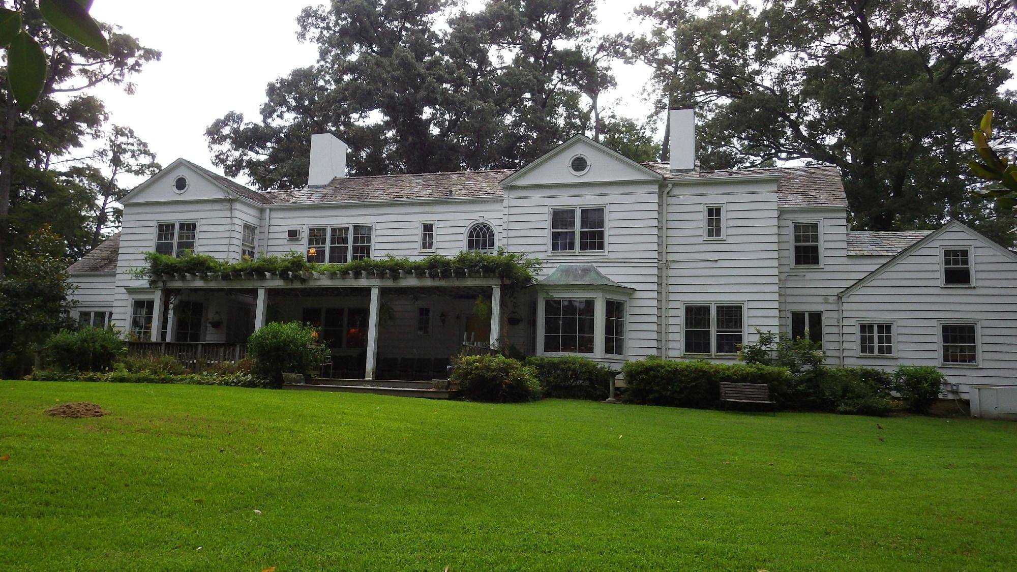 The Pond House Inn — photo 1