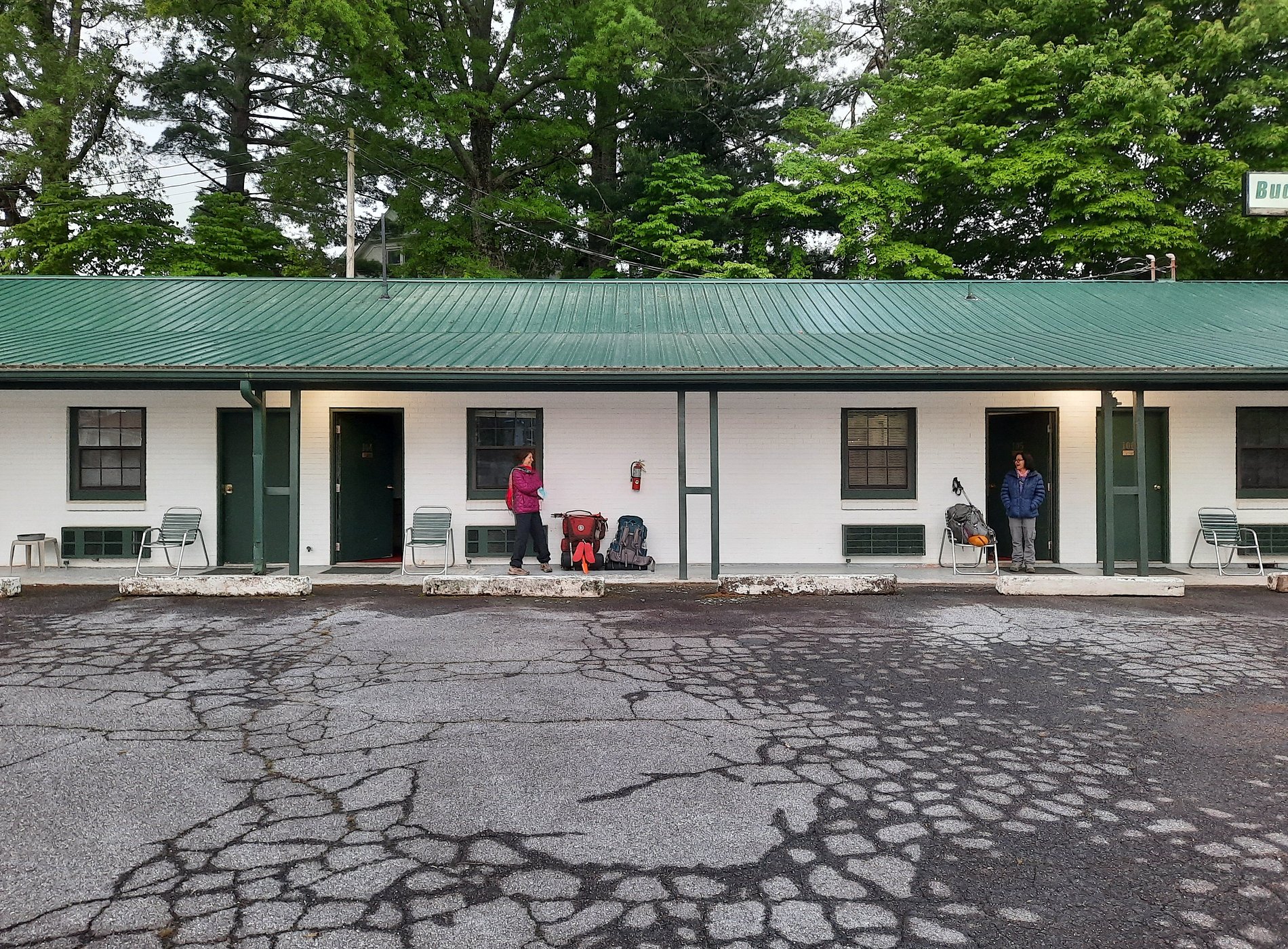 Hiawassee Budget Inn — photo 1