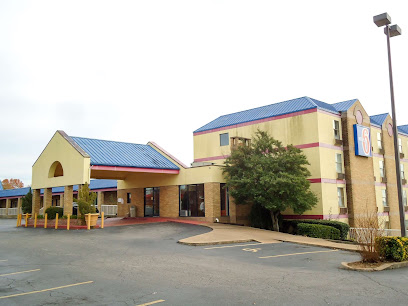 Jackson Heights Inn and Suites — photo 1