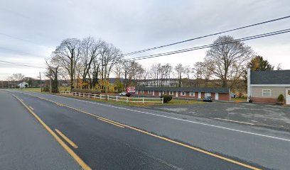 Lincoln Lodge — photo 1