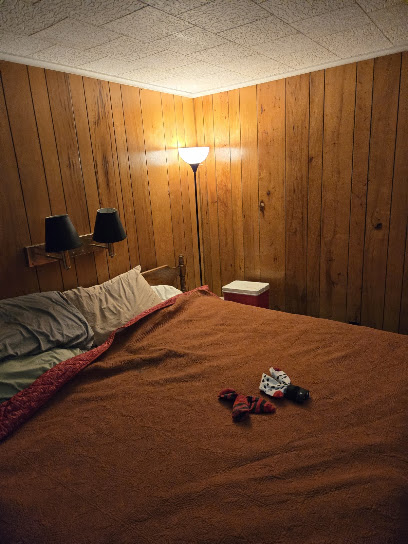 Pray's Motel — photo 1