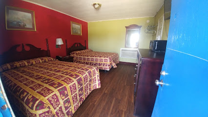 Deluxe Inn Liberty — photo 1