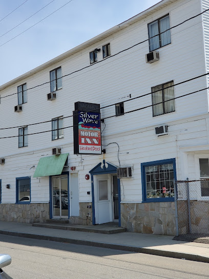 Silver Wave Motor Inn — photo 1